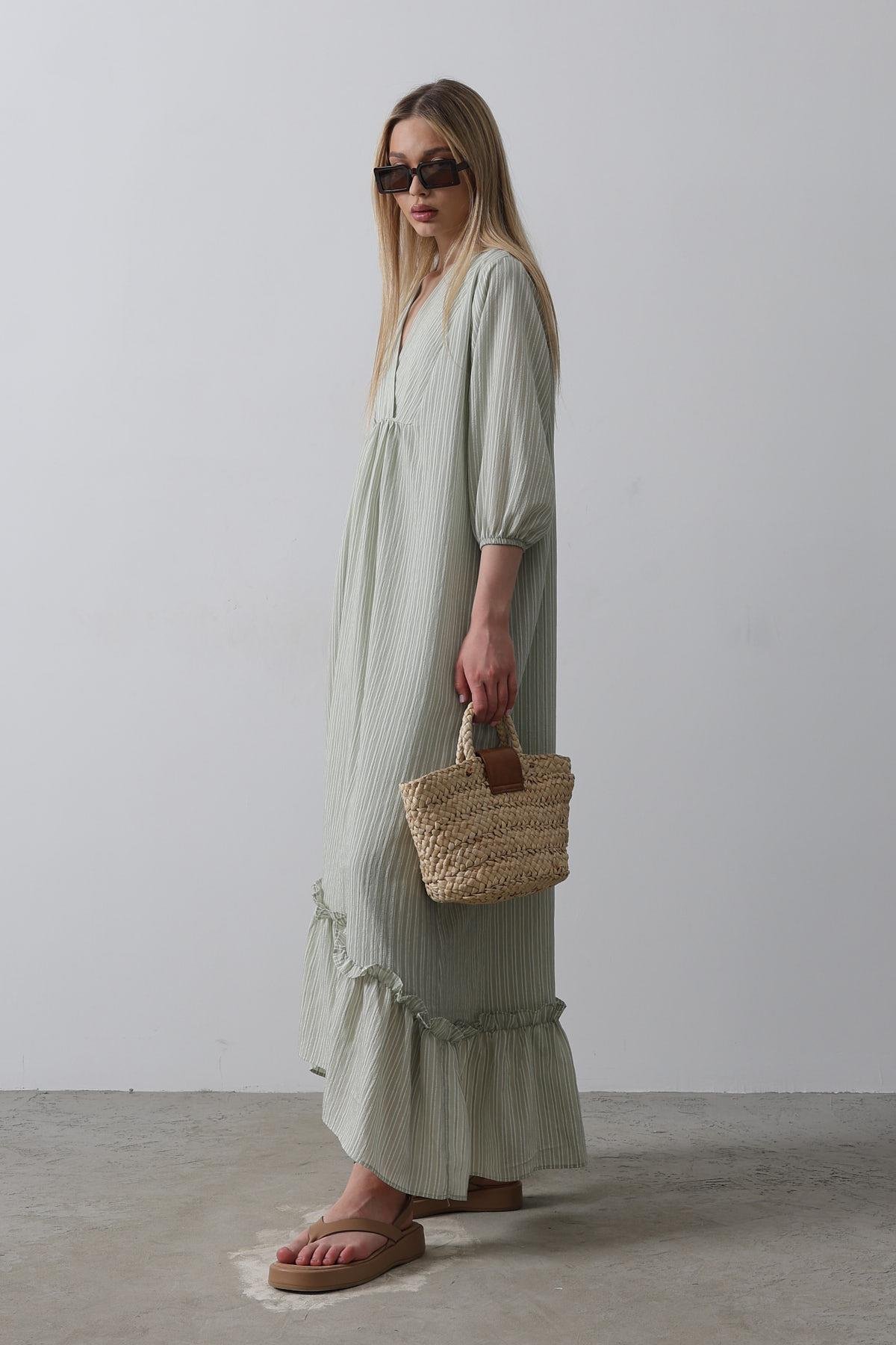 ÇİZGİLİ OVERSIZE V YAKA ELBİSE